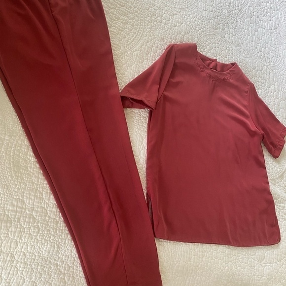 ALFRED Dunner classic pant suit vintage 80s/ 90s L Berry polyester sizeL pull on - Picture 4 of 14